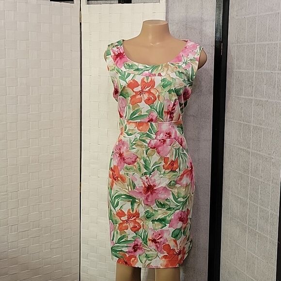 BRAND NEW JONES NEW YORK FLORAL TROPICAL SLEEVELESS ROUNDNECK LINE DRESS - Picture 2 of 14